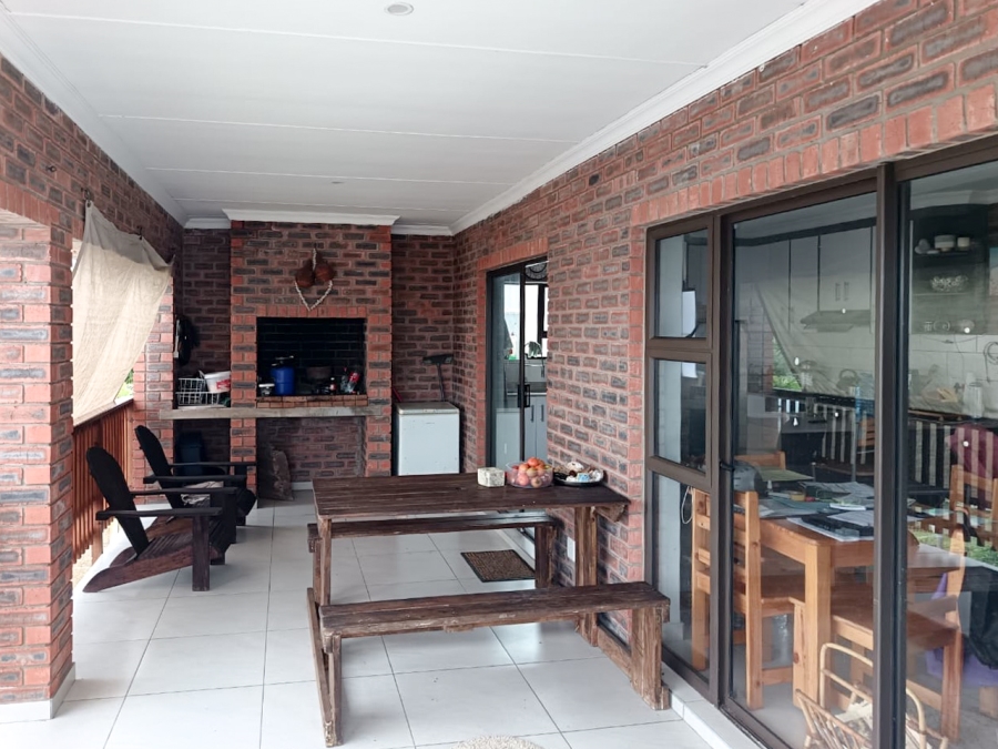 7 Bedroom Property for Sale in Dana Bay Western Cape